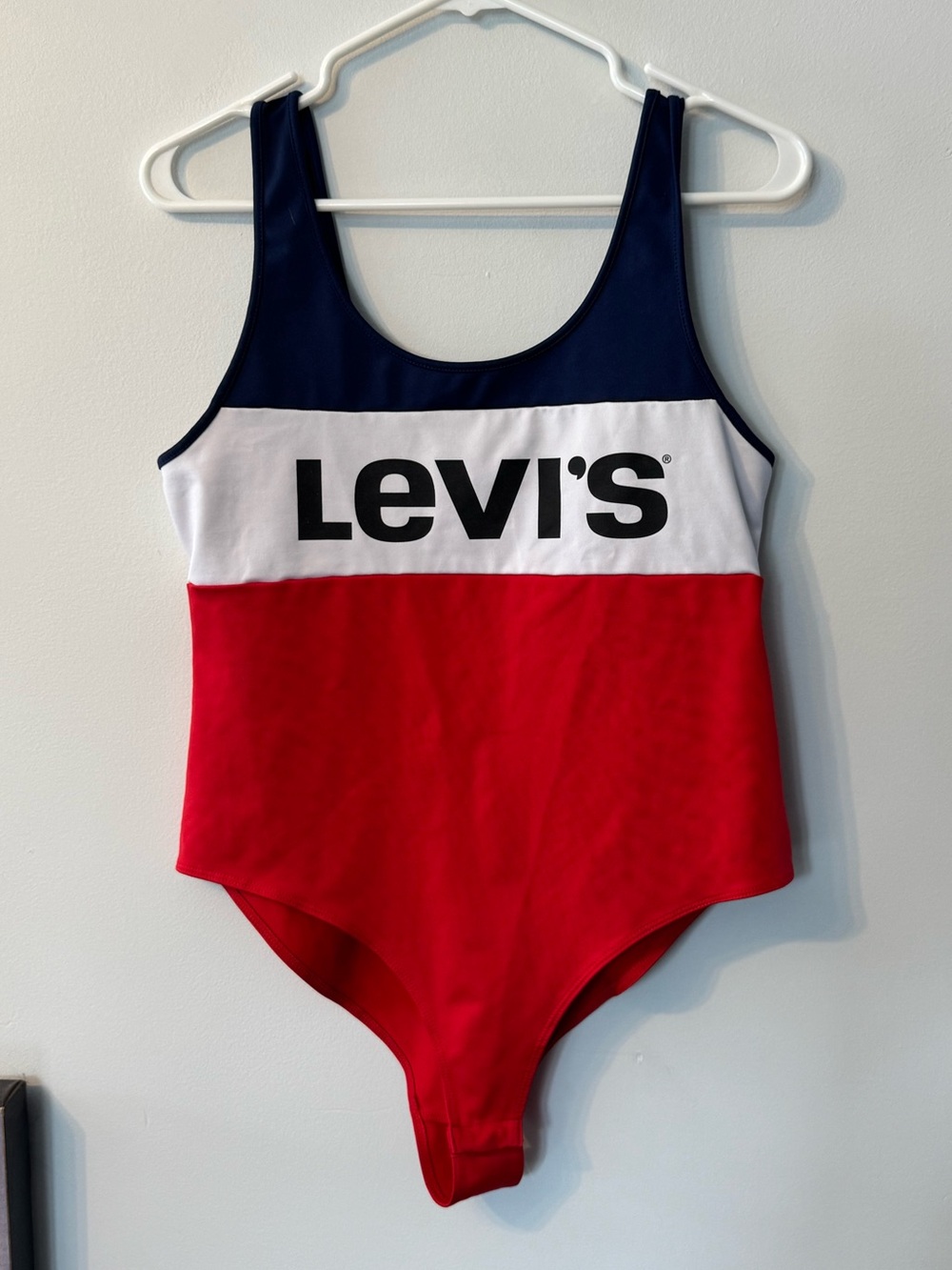 Levi's Women's L Red White & Blue Colorblock bodysuit With Snap Closure like new